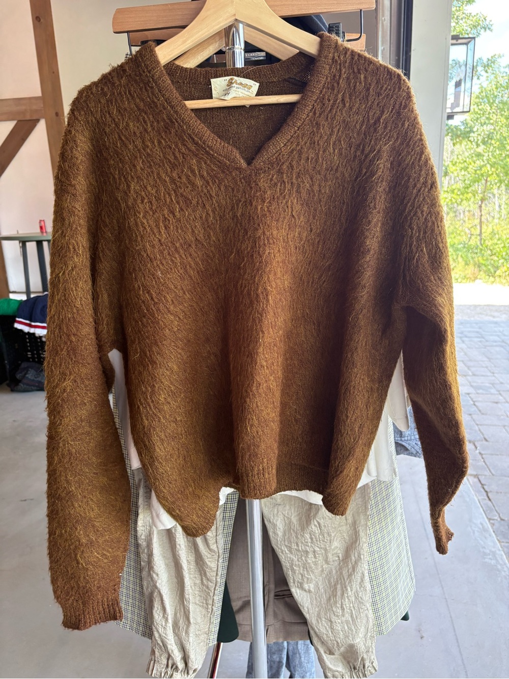 Vintage Men's V-Neck Sweater in Rich Brown